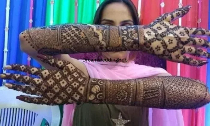 Henna Tales  by  bhumika